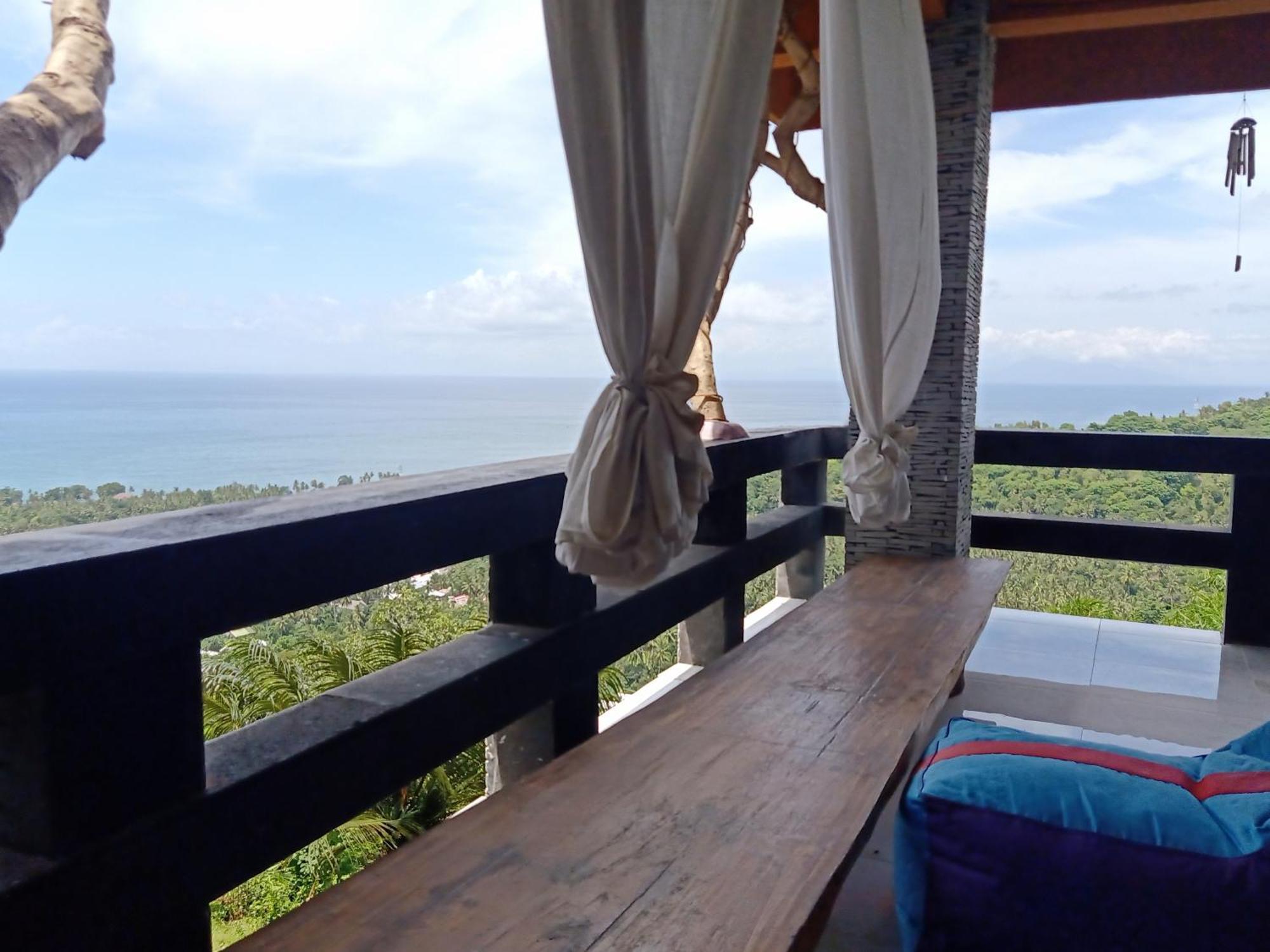 Rara Villas Lombok Senggigi Rum bild