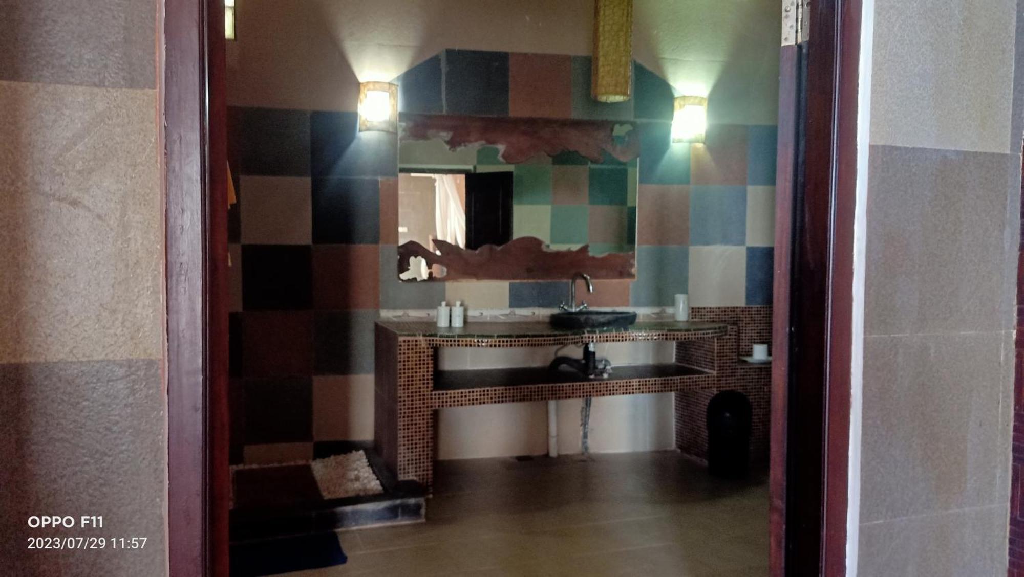 Rara Villas Lombok Senggigi Exteriör bild