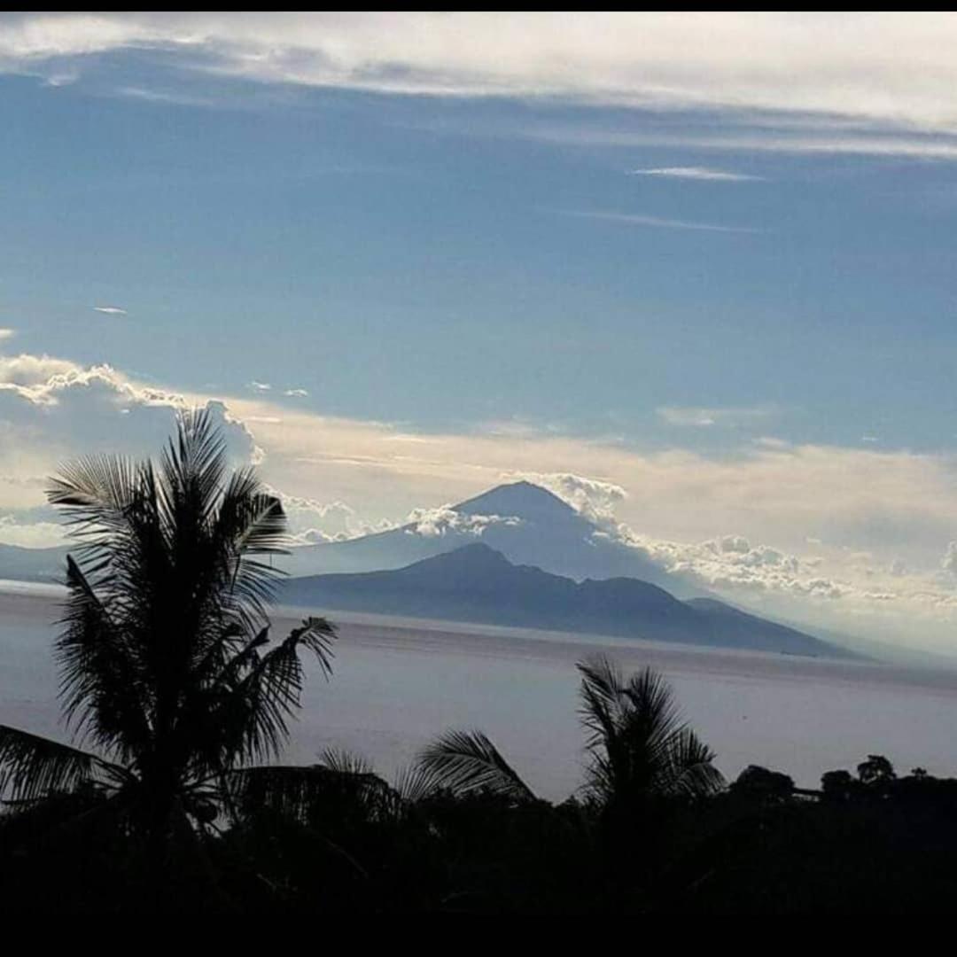 Rara Villas Lombok Senggigi Exteriör bild