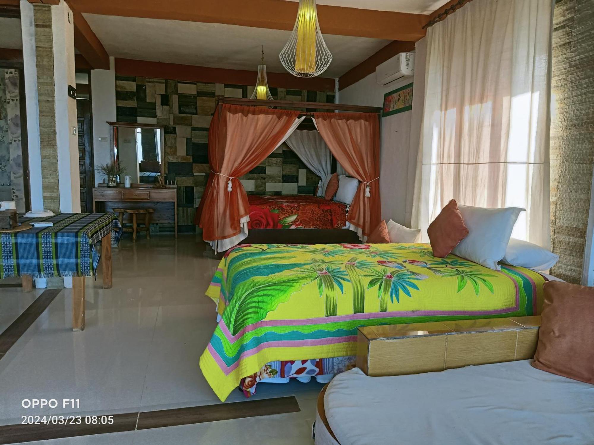 Rara Villas Lombok Senggigi Exteriör bild